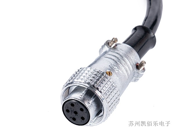 防水航空插頭線(xiàn)束