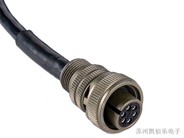 防水航空插頭線(xiàn)束